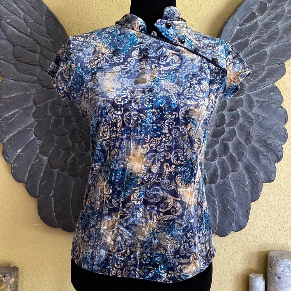 Le Chateau Floral Velvet Shirt Top